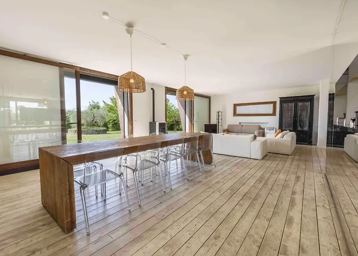Casina Al Vento By Mmega Willa